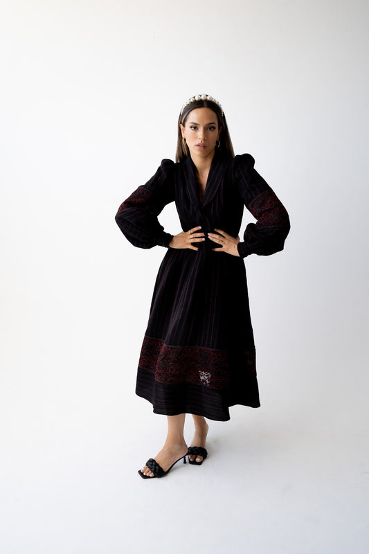 VINTAGE RED AND BLACK STRIPED DRESS